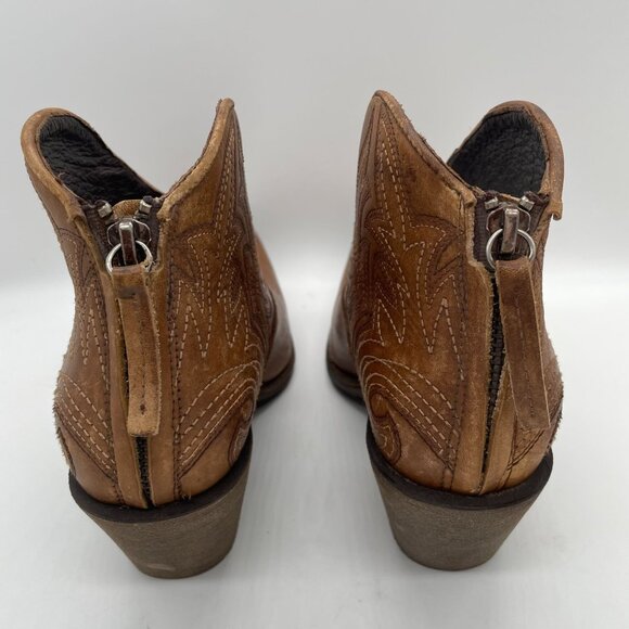 Ariat Layla Western Ankle Boots Naturally Distressed Tan 7B Medium Leather NIB - Picture 11 of 15